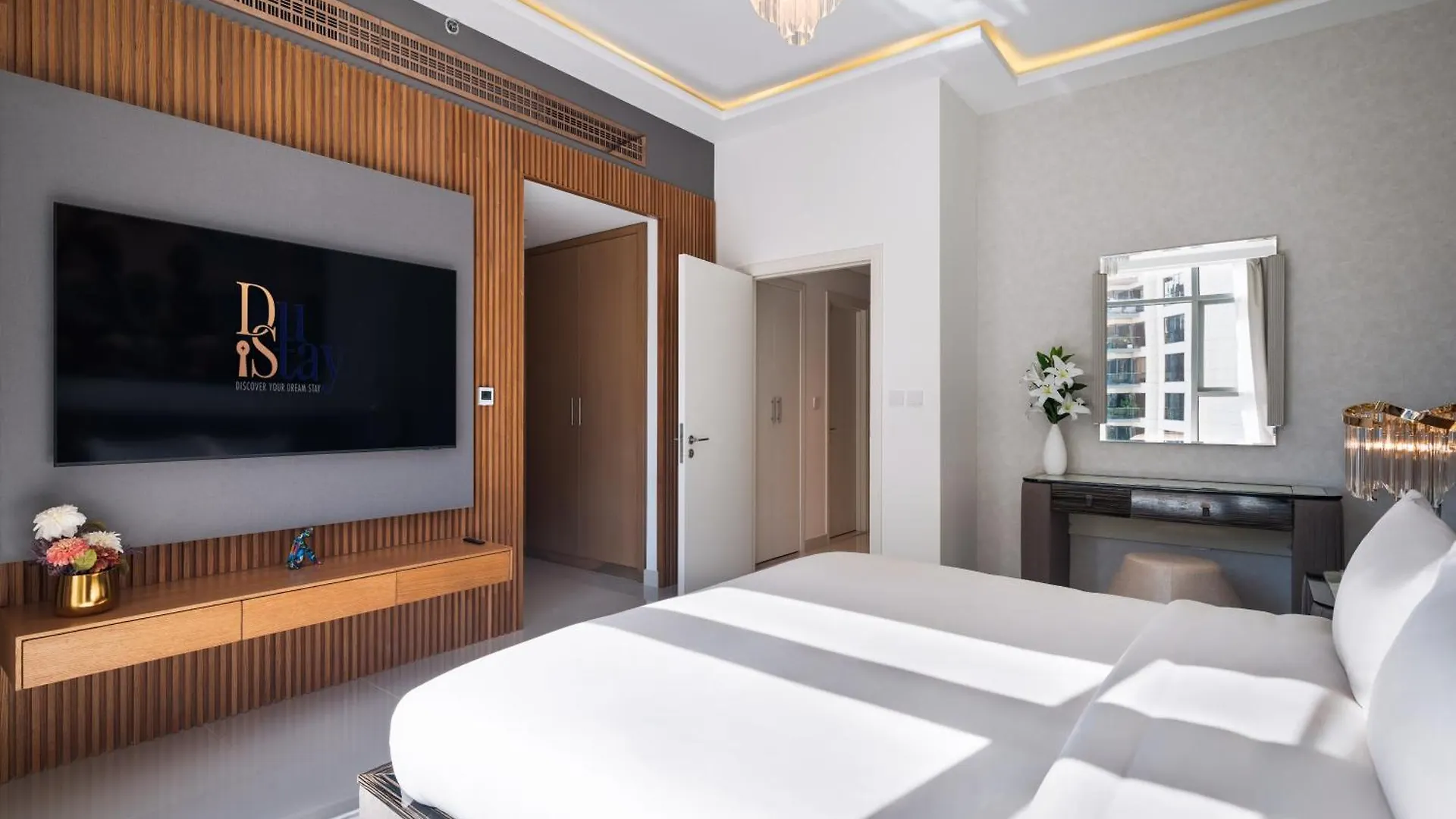Downtown Luxury Treat - Premium Location! 2 Bedroom! Dubai United Arab Emirates